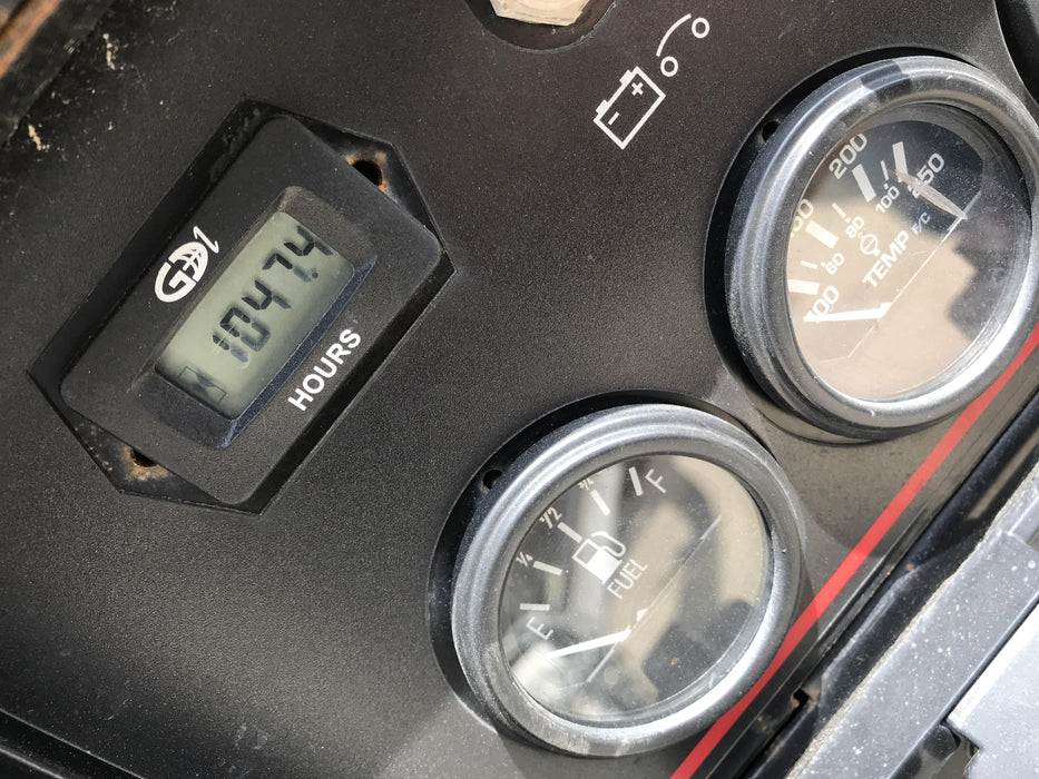 Lincoln Electric Vantage 322 Lincoln Vantage 322 Welder w/Trailer