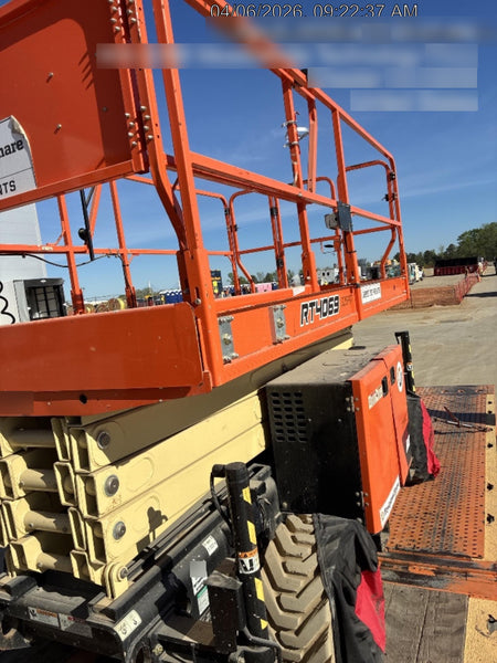 2022 JLG RT4069