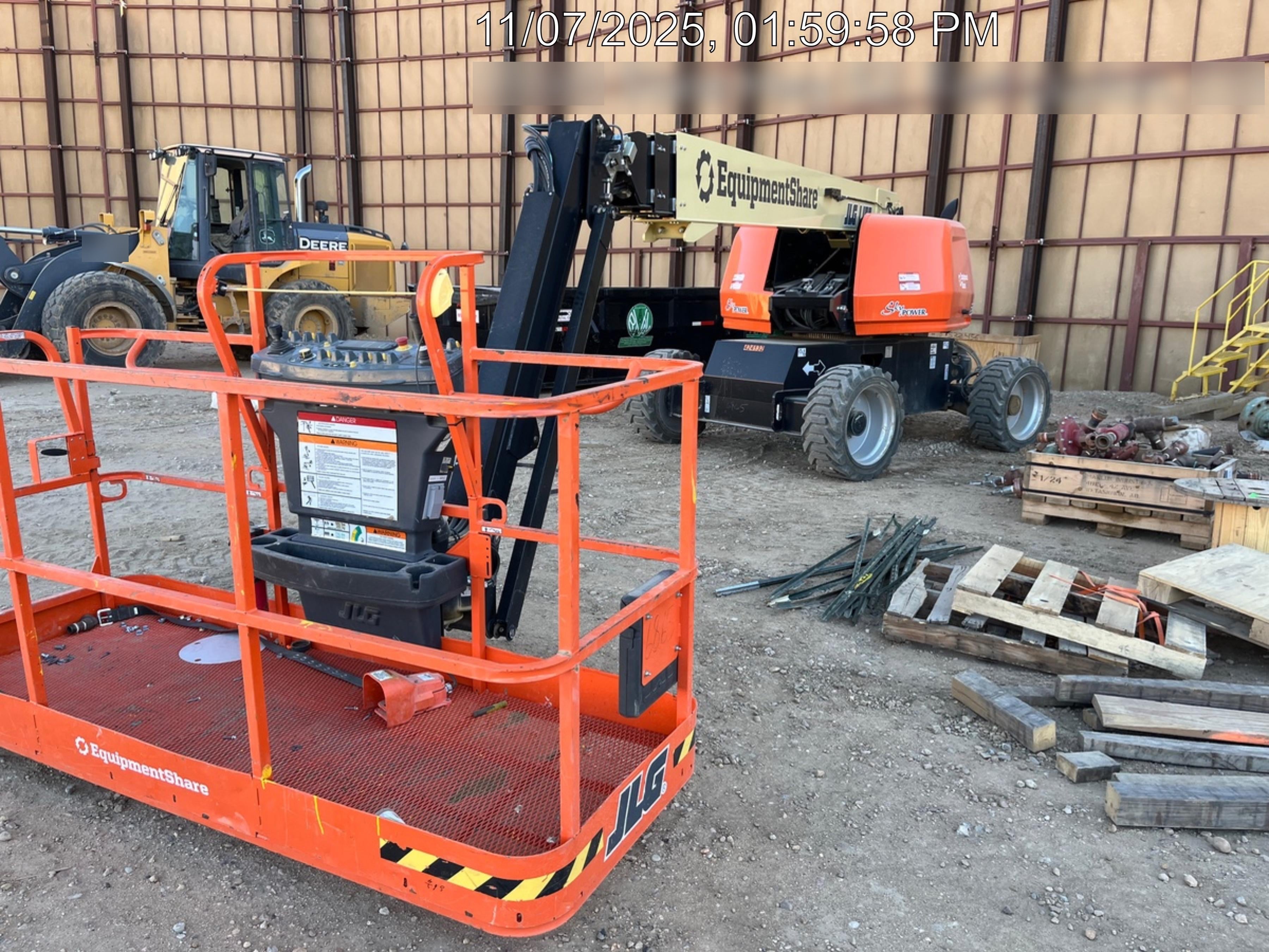 2024 JLG 660SJ