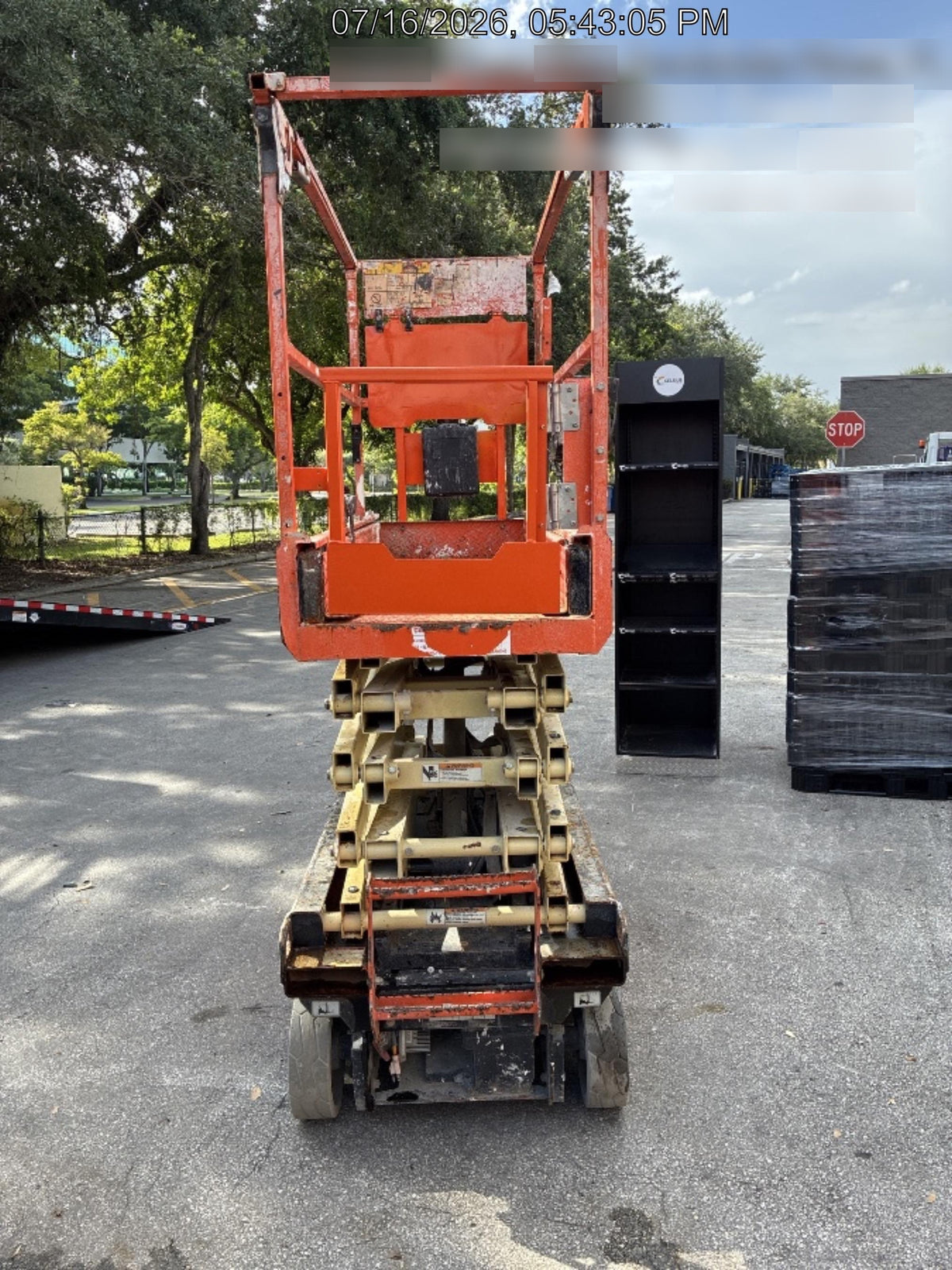 2022 JLG ES1932