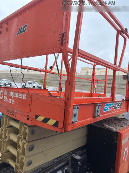 2022 JLG ERT4069