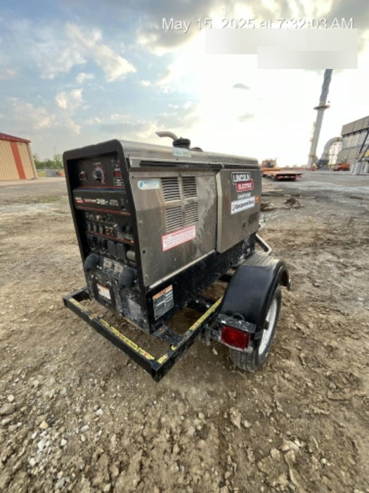 2019 Lincoln Electric Vantage 322 Ready-Pak 3, Two Wheel Trailer, Fender and Light Kit, Cable Rack