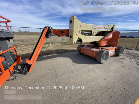 2019 JLG E450AJ