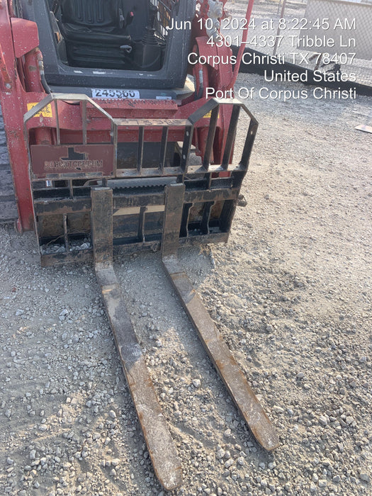 2024 VIRNIG 48" Pallet Forks - Virnig