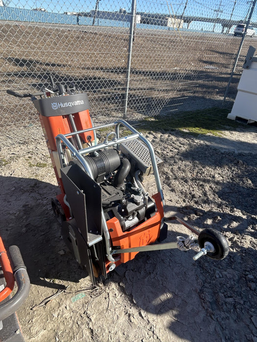 2025 HUSQVARNA FS524