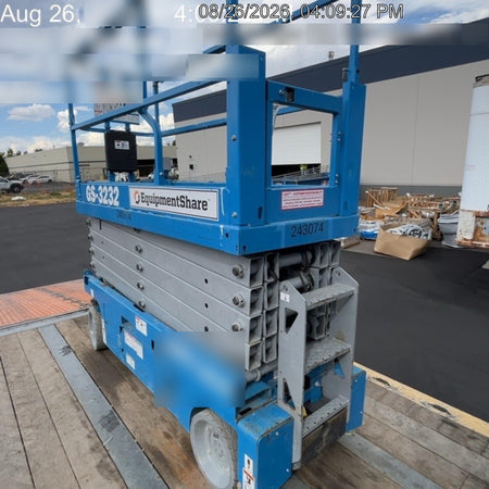 2022 GENIE GS-3232