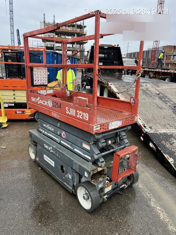 2017 Skyjack SJIII-3219 Skyjack 19' Scissor Lift