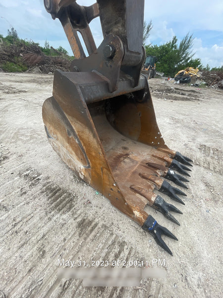 2016 CASE 60" Tooth Bucket - Case