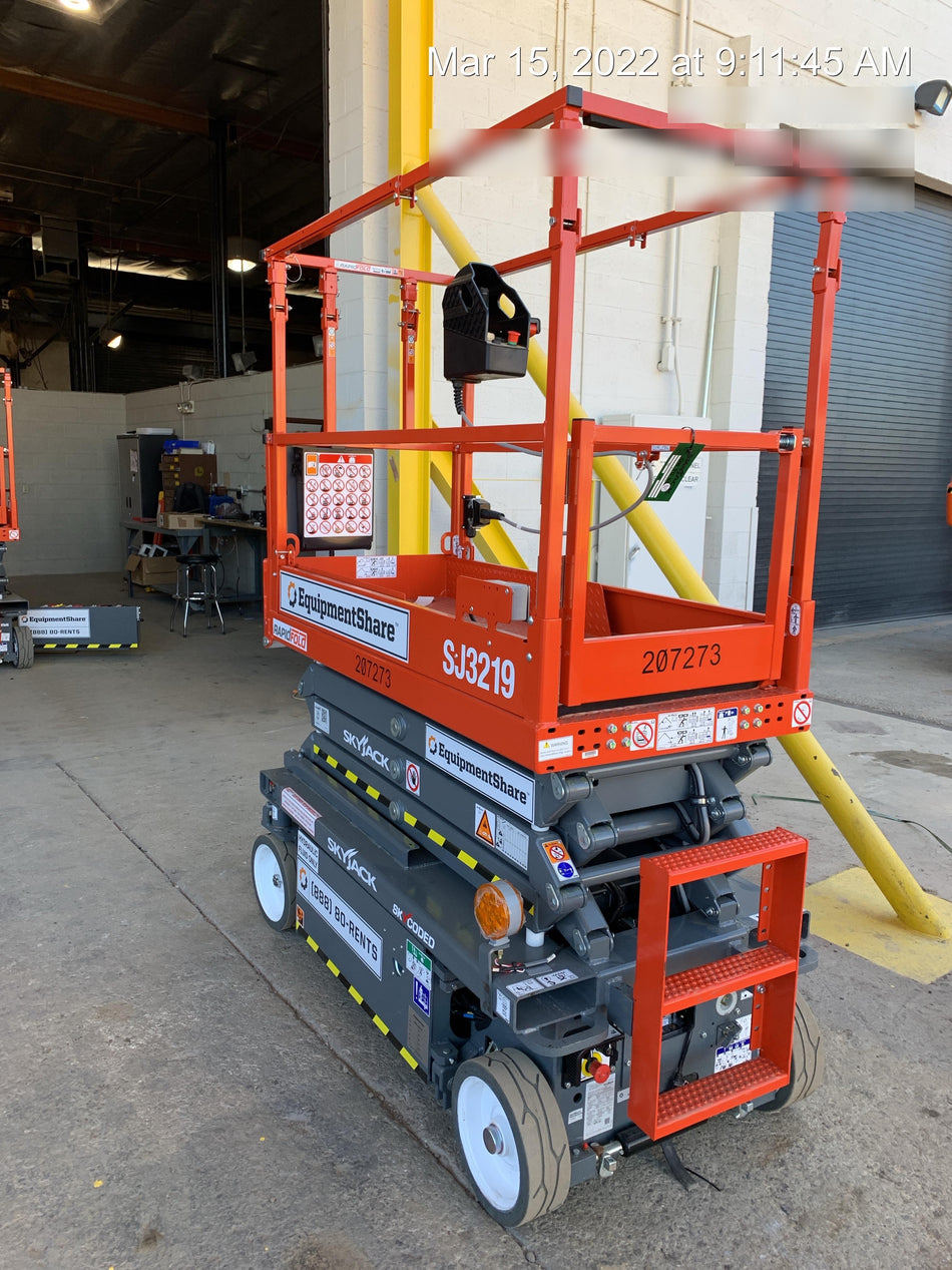2022 SKYJACK SJ3219
