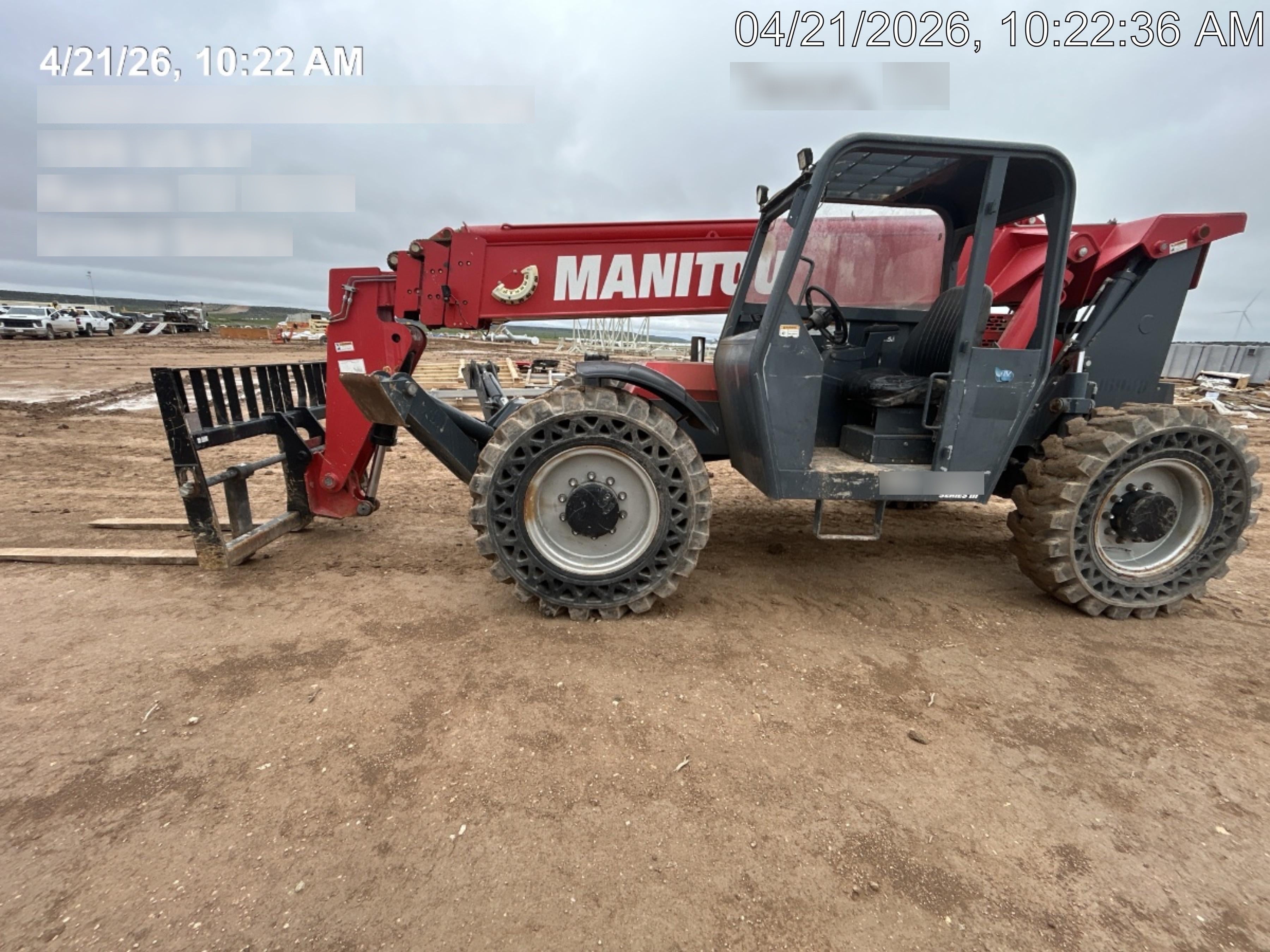 2019 Manitou MTA10055 MTA10055 - 120 HP T4, Canopy, Worklights/Strobe, Beacon, 66" Carriage, 60" Forks, Solid Tires, Lift Hook, Aux Hydraulics