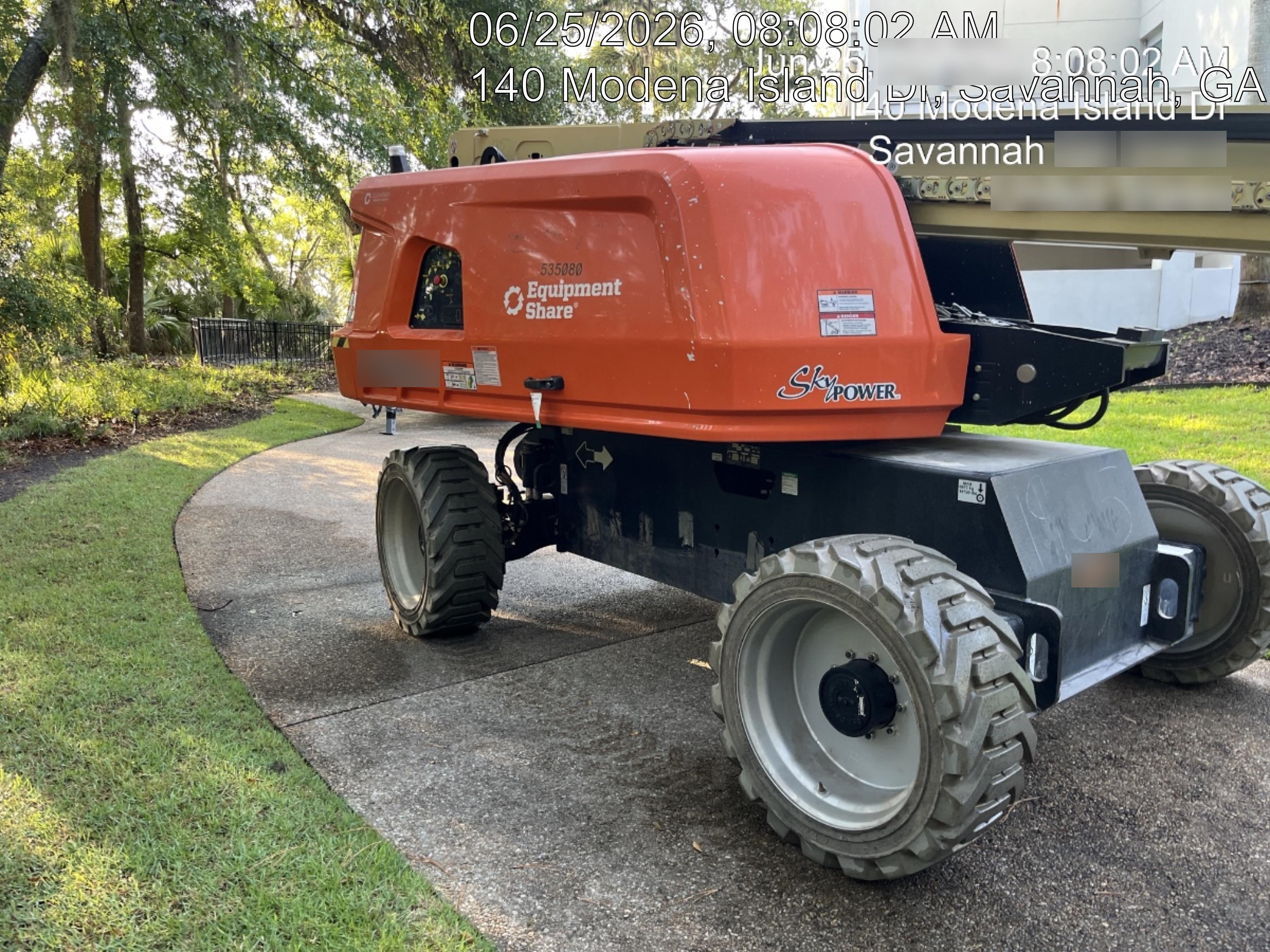 2025 JLG 660SJ