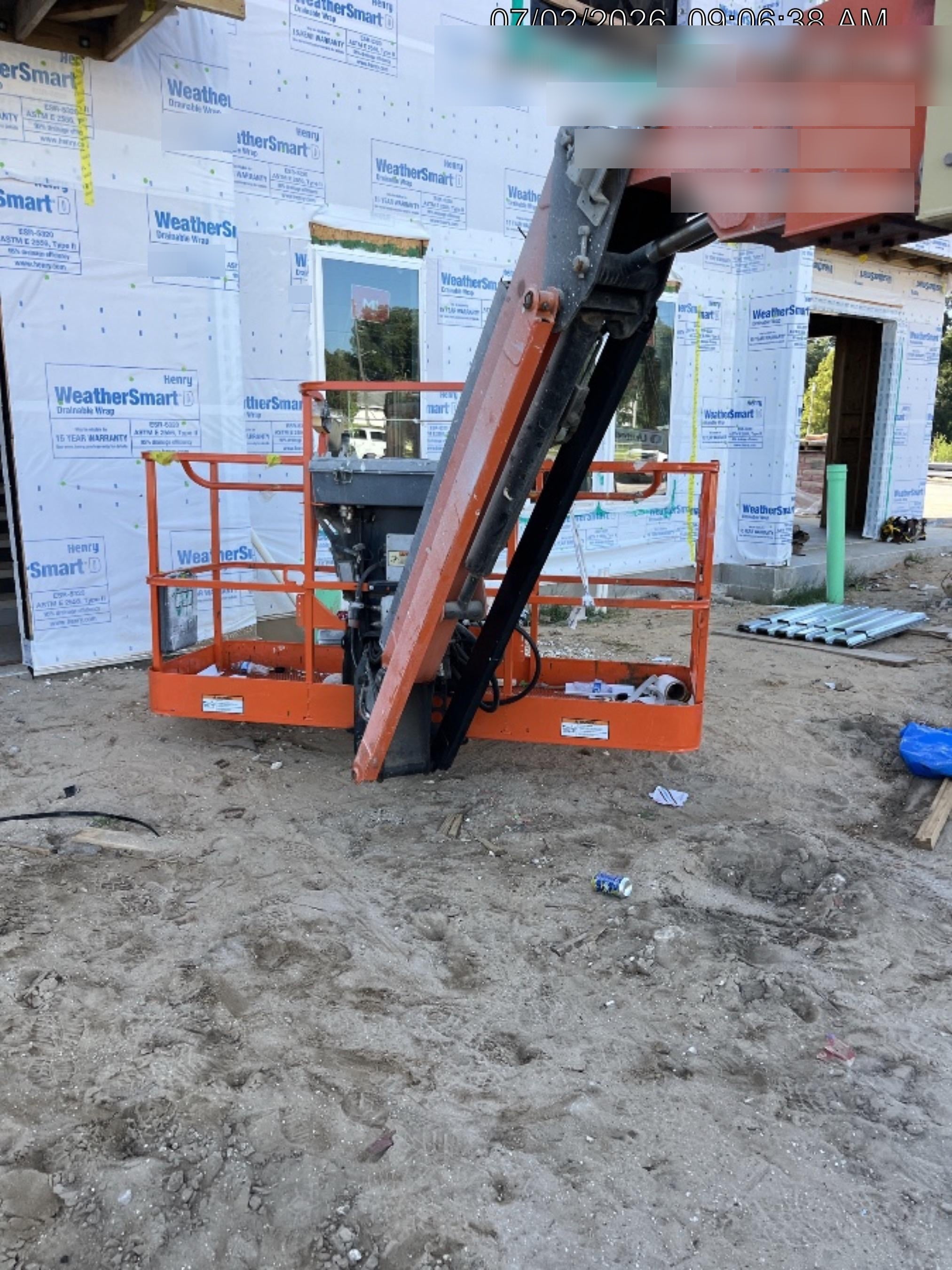 2022 JLG 660SJ