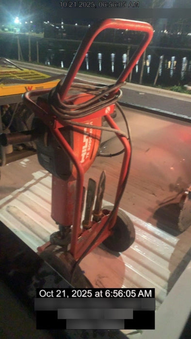 2021 HILTI TE 3000-AVR
