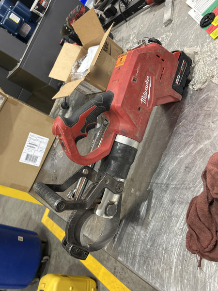 2022 MILWAUKEE 2776-21