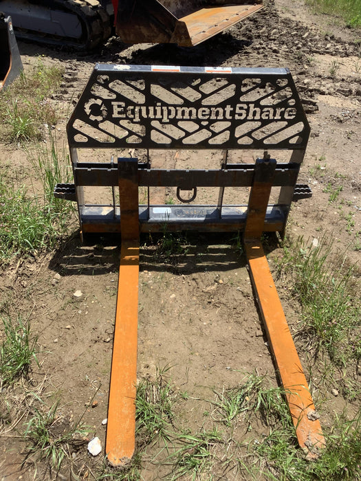 2020 EMKAY 48" Pallet Forks - Emkay