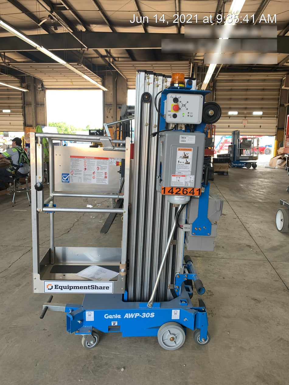 2021 GENIE AWP-30S DC