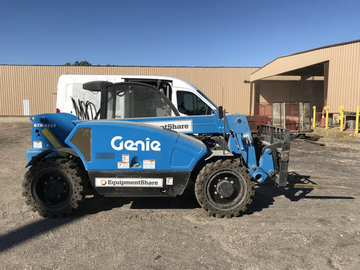 2019 Genie GTH-5519 Cab/Heat/AC, Solid RT Tires, LED Work Lights, Beacon w/48" Carriage, 48" Forks