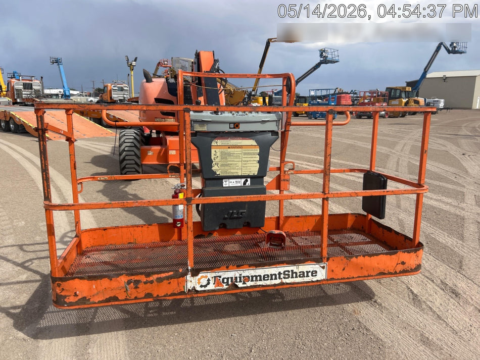 2019 JLG 600AJ