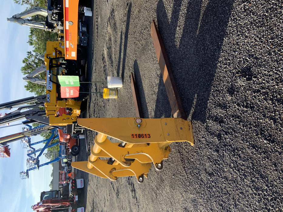 2020 JOHN DEERE 96" Loader Fork Carriage - John Deere