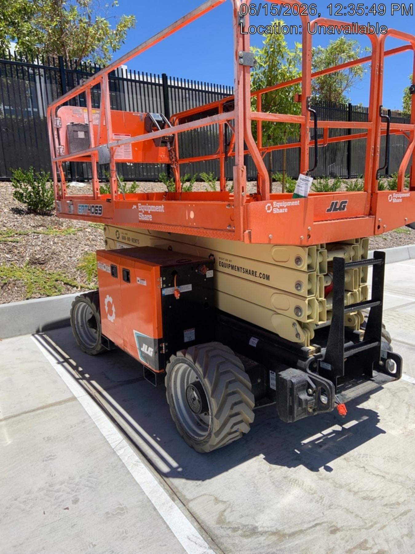 2023 JLG ERT4069
