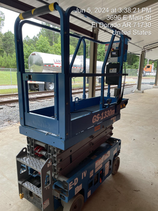 2021 GENIE GS-1330m
