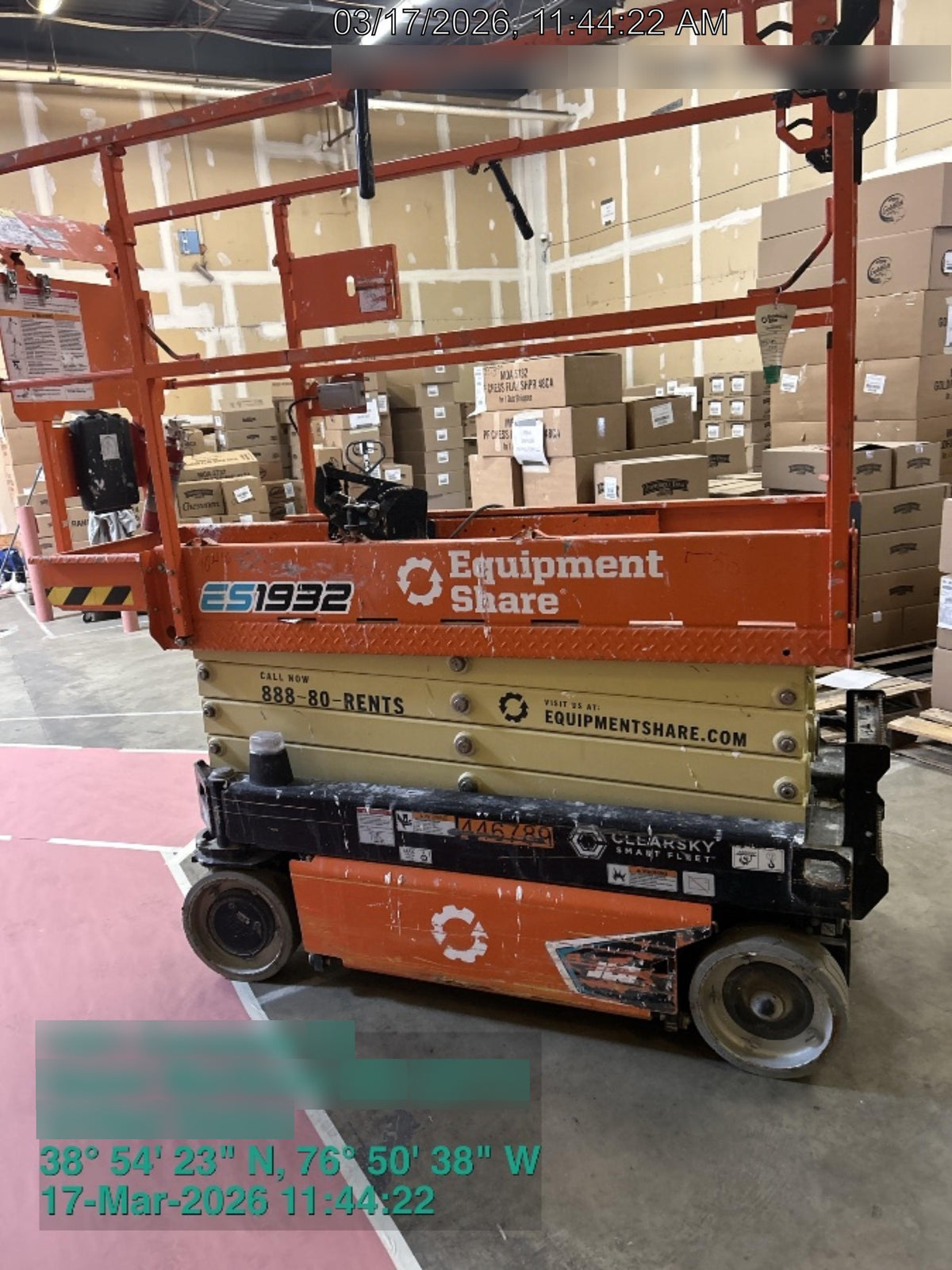 2024 JLG ES1932