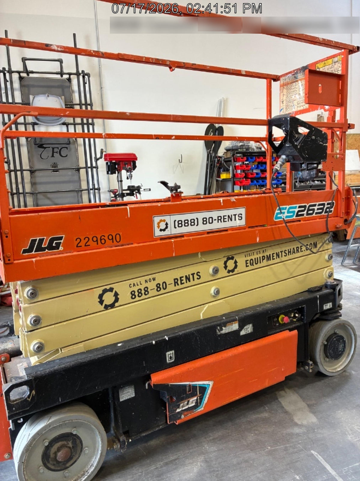 2022 JLG ES2632