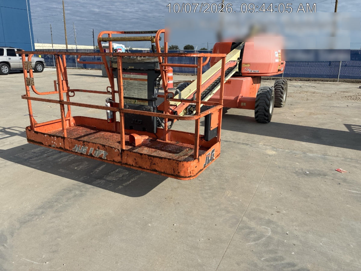 2019 JLG 400S