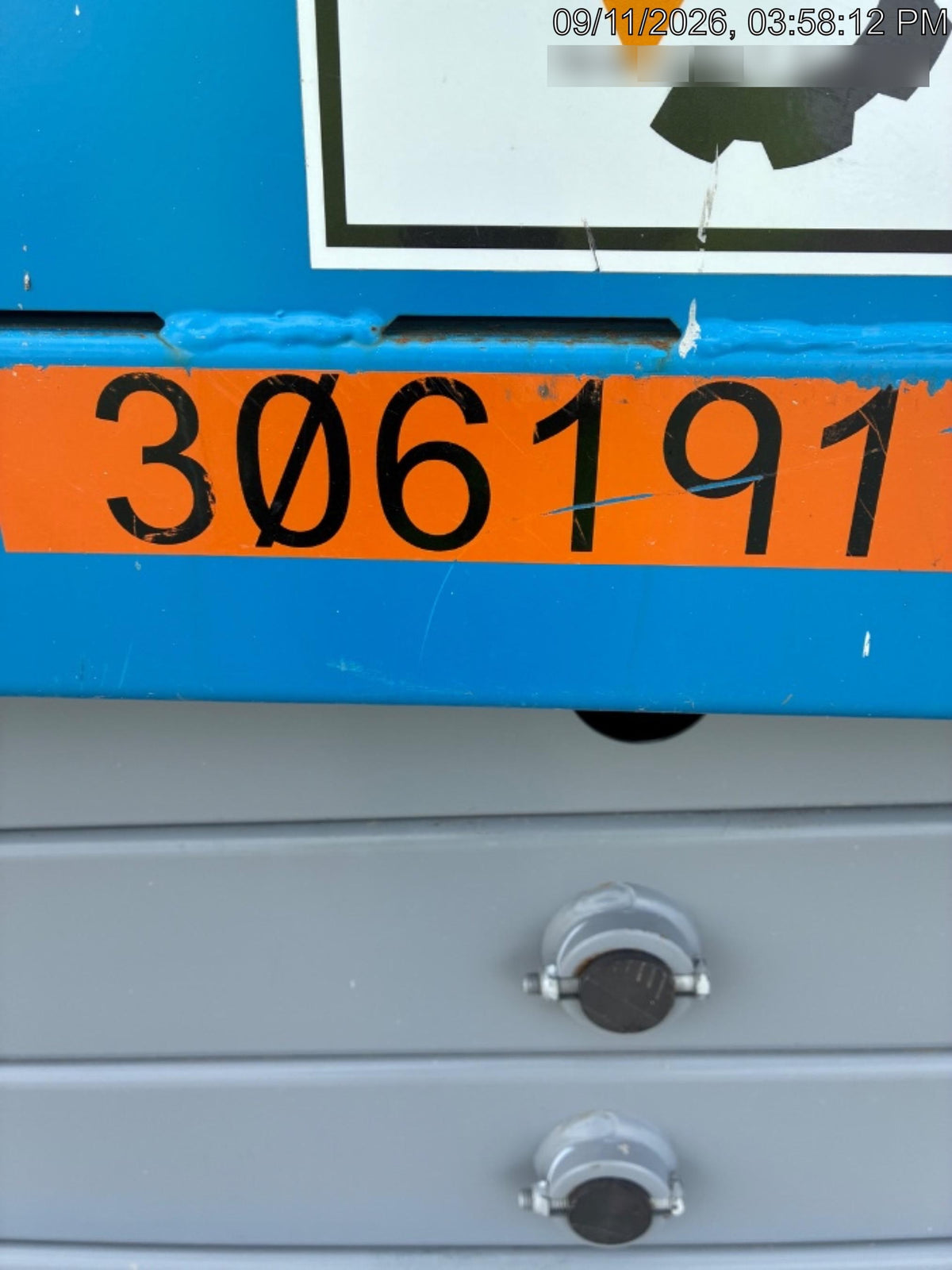 2023 GENIE GS-2632