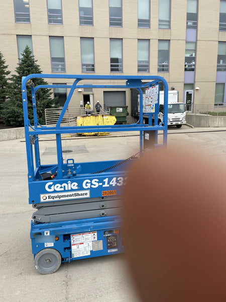 2022 GENIE GS-1432