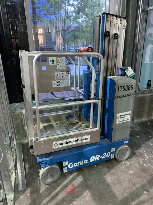 2021 GENIE GR-20