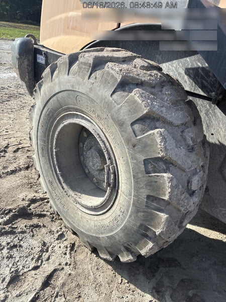 2018 Case 721G CLOSED CAB, JRB 416 STYLE HYD COUPLER