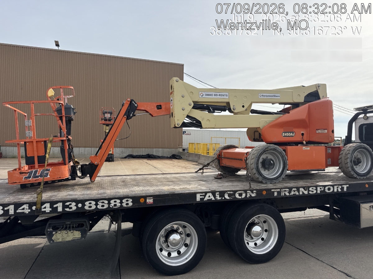 2019 JLG E450AJ