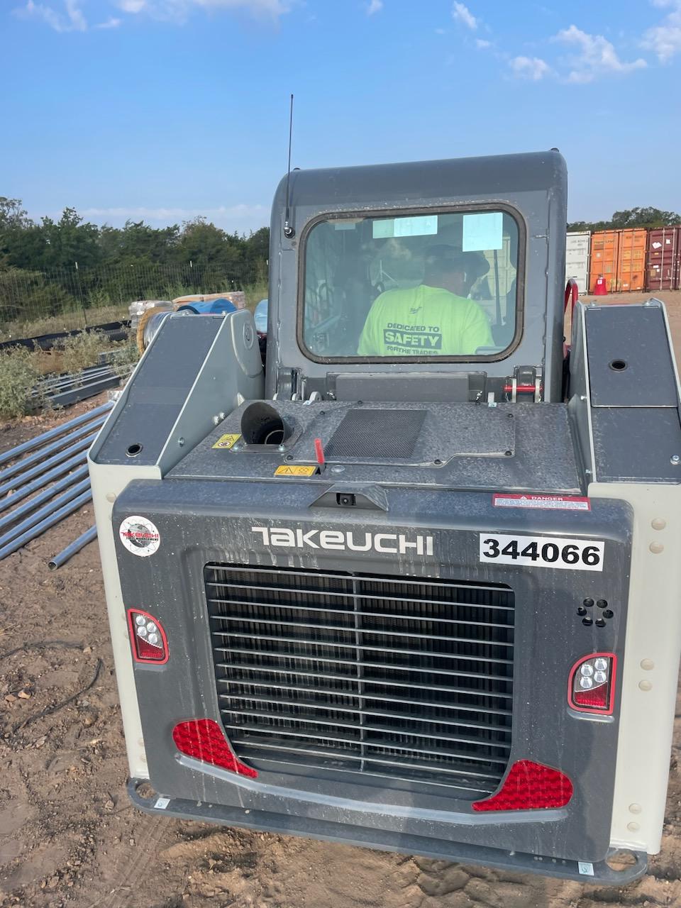 2023 TAKEUCHI TL6CR