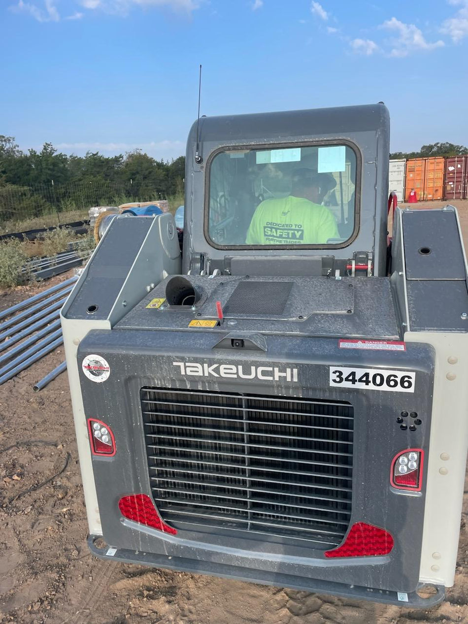 2023 TAKEUCHI TL6CR