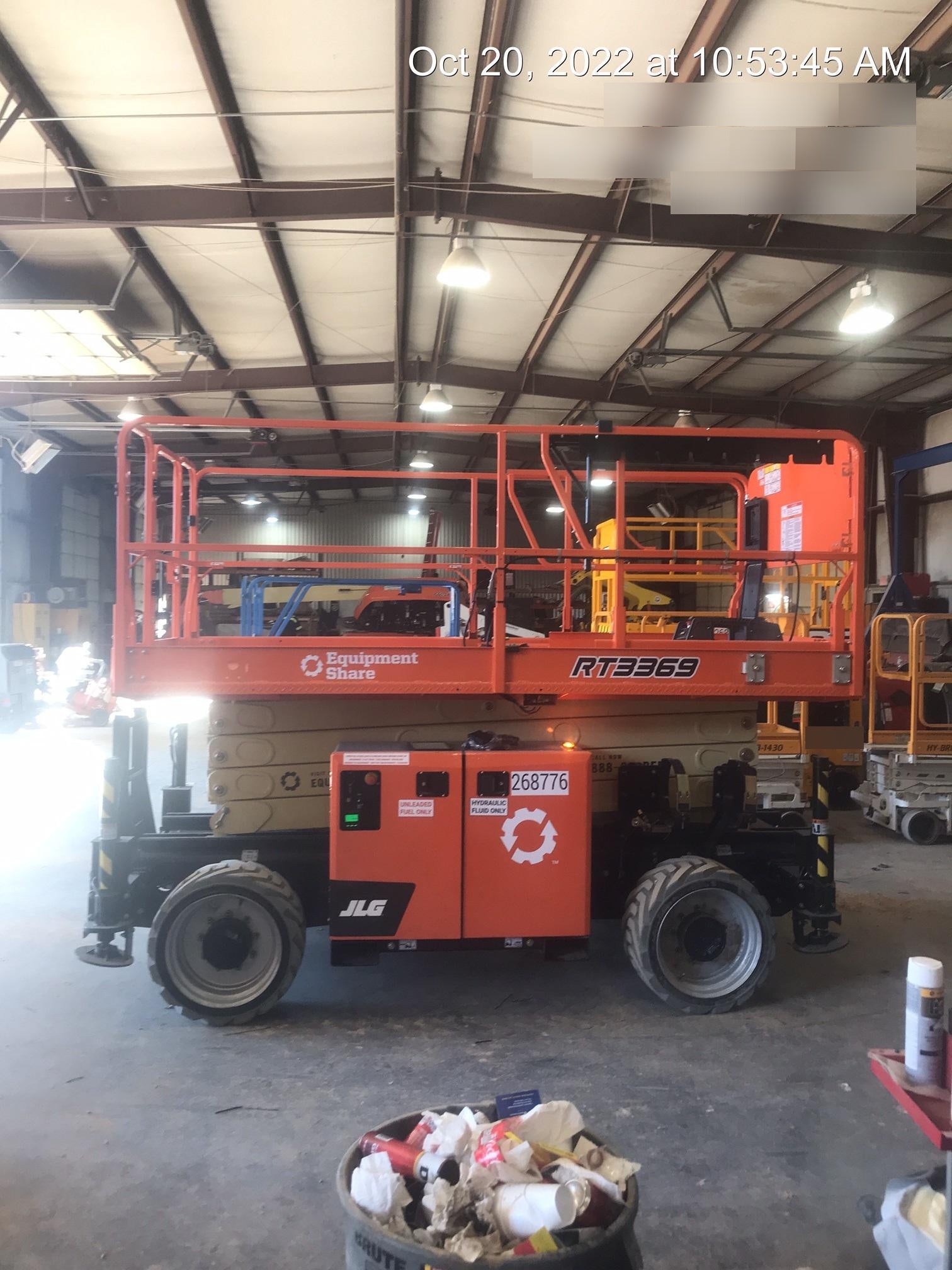 2022 JLG RT3369