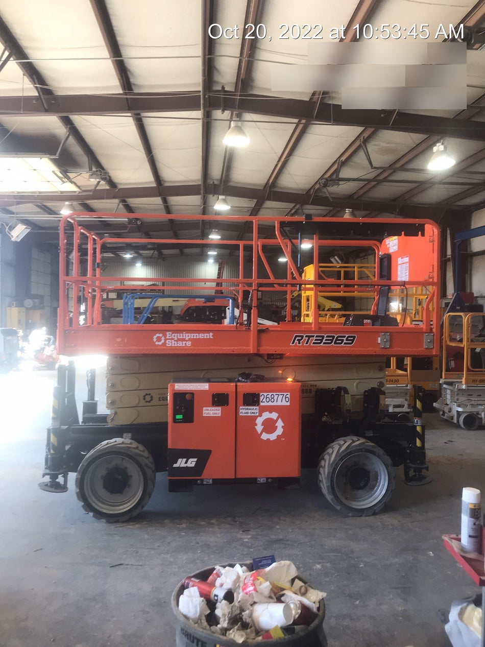 2022 JLG RT3369