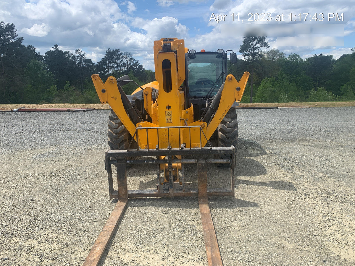 2022 JCB 510-56