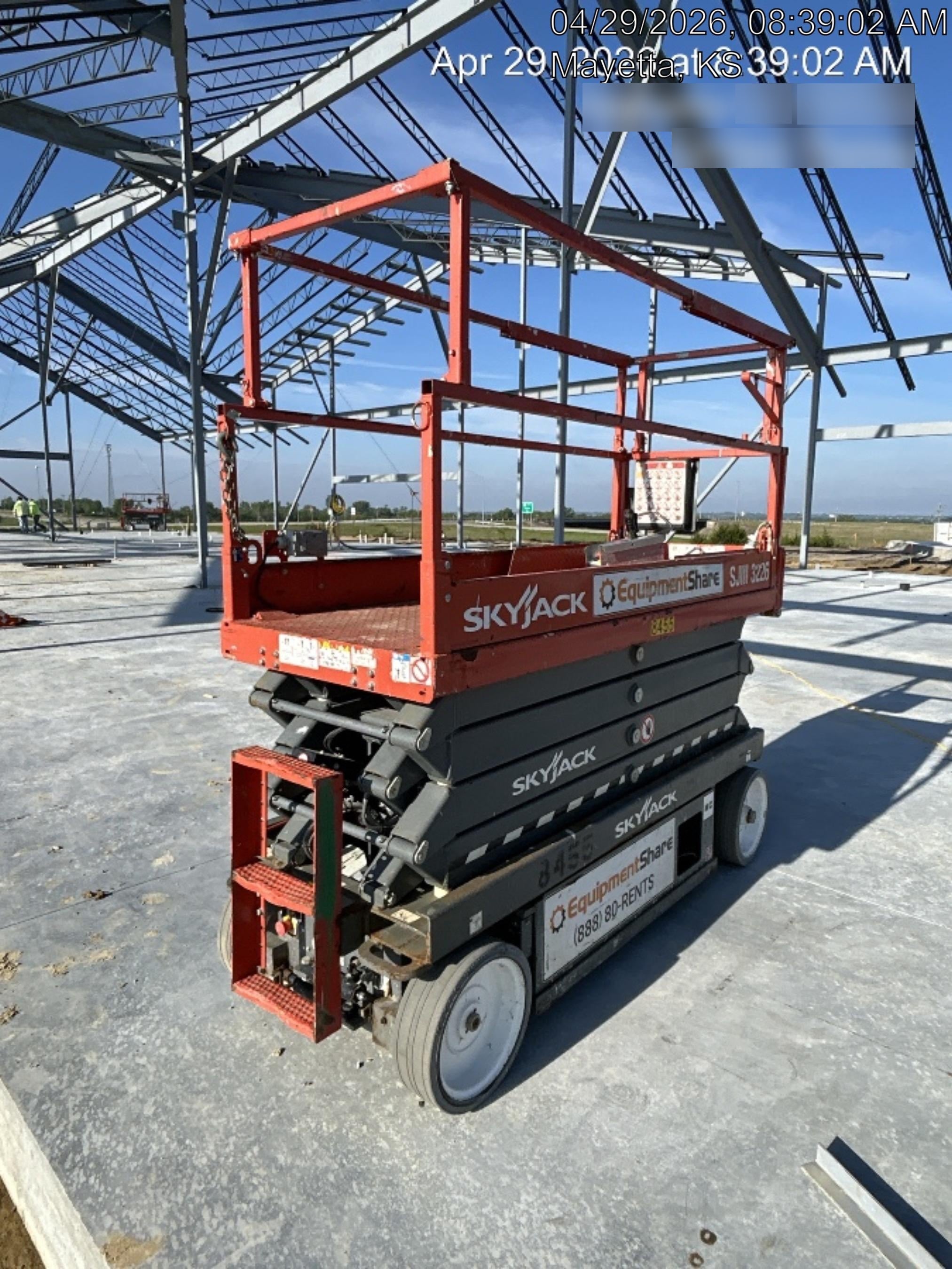 2018 Skyjack SJIII-3226 Skyjack SJIII3226 Scissor Lift w/Trojan Batteries