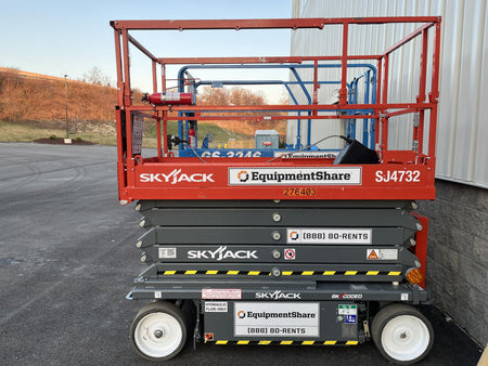 2023 SKYJACK SJ4732