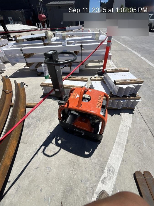 2025 HUSQVARNA LG300