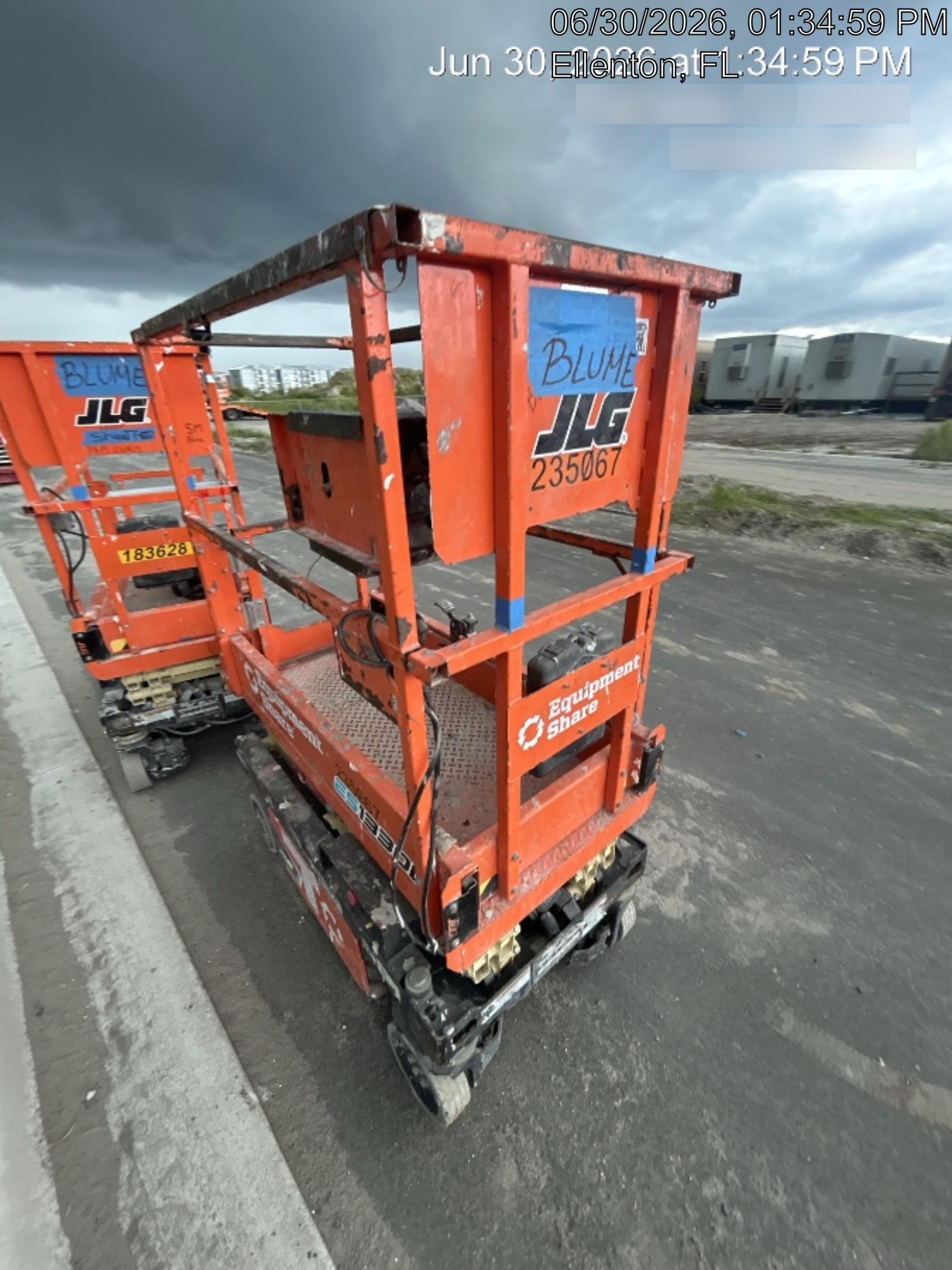 2022 JLG ES1330L