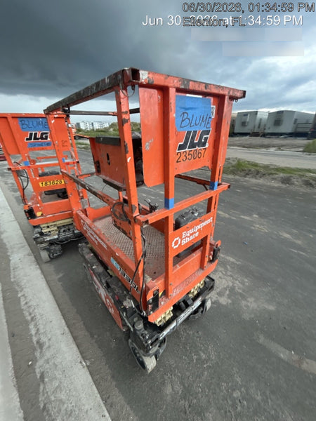 2022 JLG ES1330L