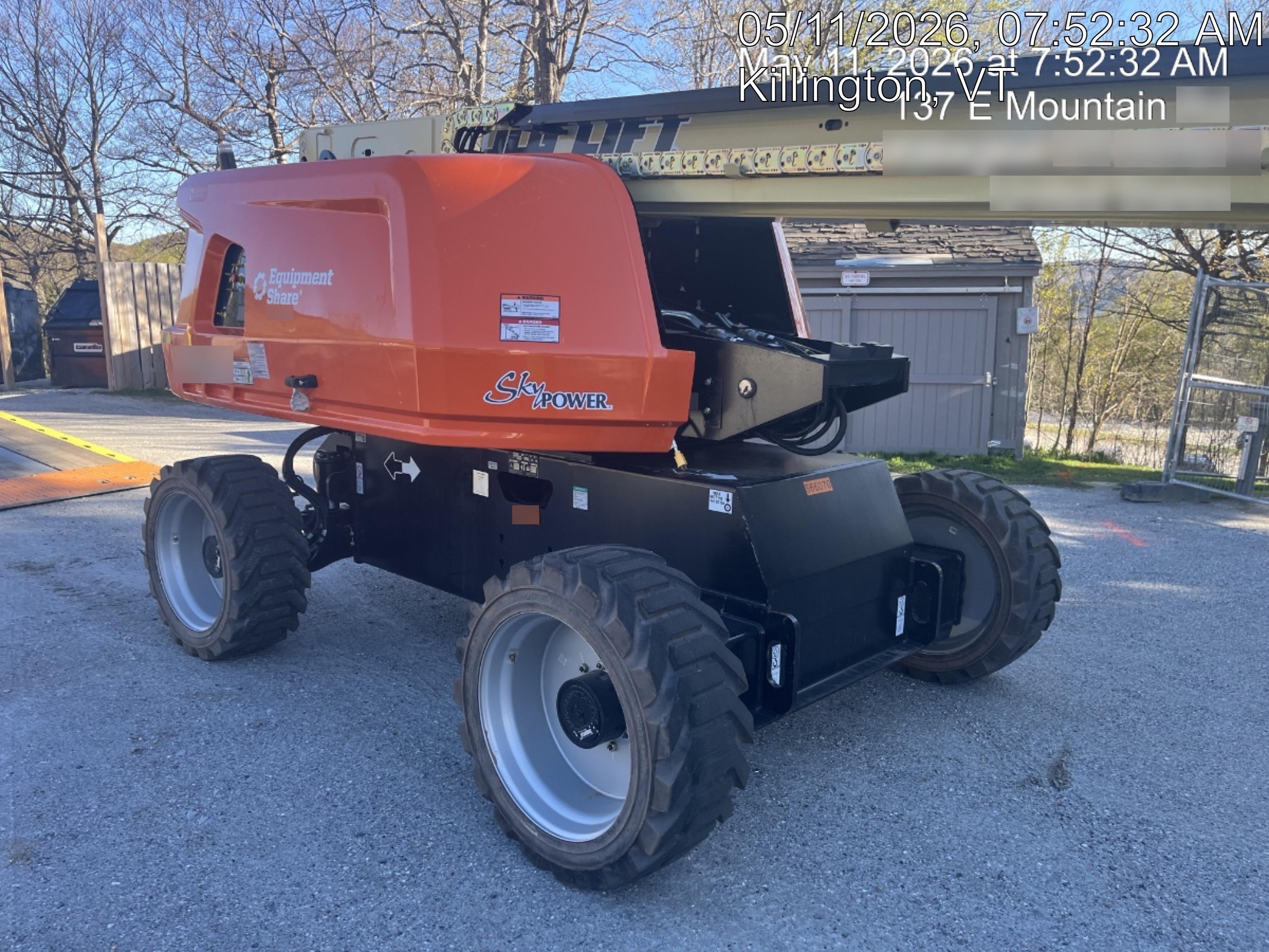 2025 JLG 660SJ