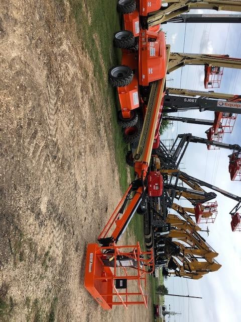 2019 JLG 660SJ