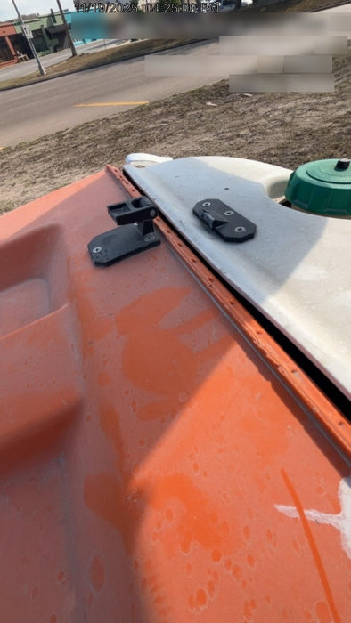 2024 Generac MLT2 Diesel, Flex Switch 120V Input, Powerzone Controller, 
(4) 320W LED Lights, 4kW Generator, 39.9 Gal Fuel Tank, 2" Ball, T3