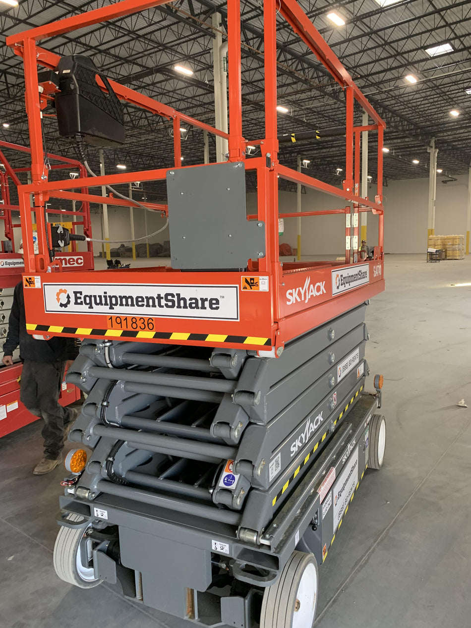 2021 SKYJACK SJ4740