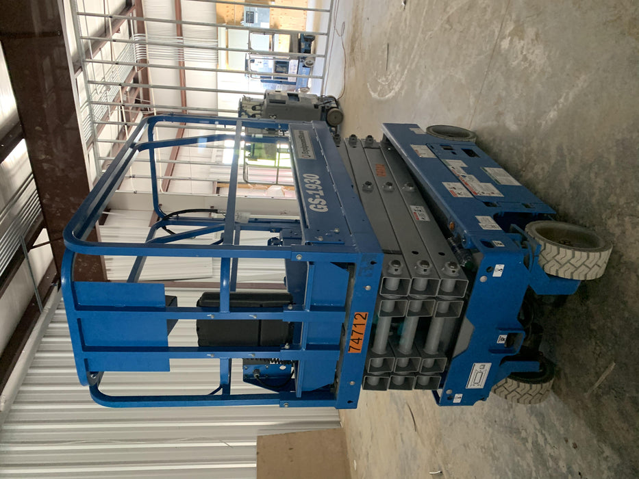 2020 Genie GS-1930 Fixed rails with chain entry gate - Pre A92.20