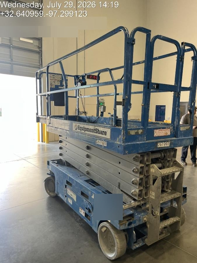 2022 GENIE GS-3246