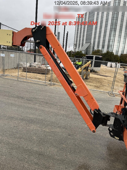 2019 JLG 460SJ